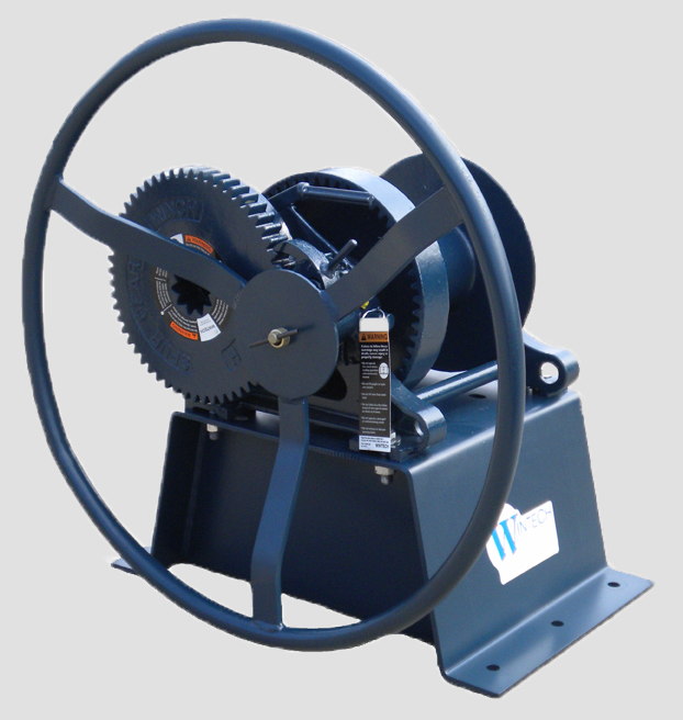 Deck Machinery